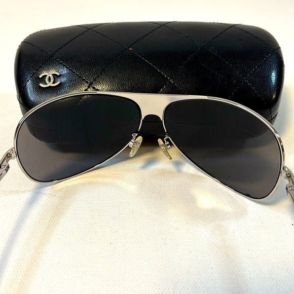 COPY - Chanel Sunglasses and Chanel Case - Picture 5 of 6